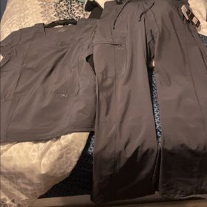 New with tags infinity scrubs